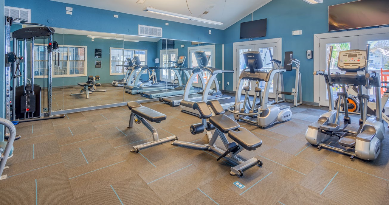 gym equipment, magnolia terrace, charlotte nc